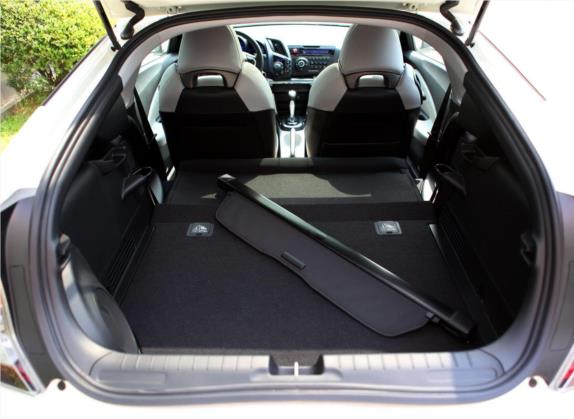 本田CR-Z 2012款 hybrid 车厢座椅   后备厢