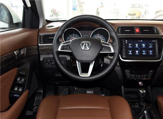 北汽威旺S50 2016款 1.5T 手动乐动豪华型 中控类   驾驶位