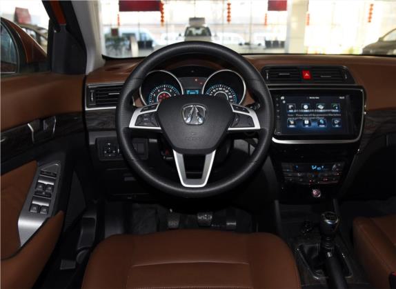 北汽威旺S50 2016款 1.5T 手动乐动旗舰版 中控类   驾驶位