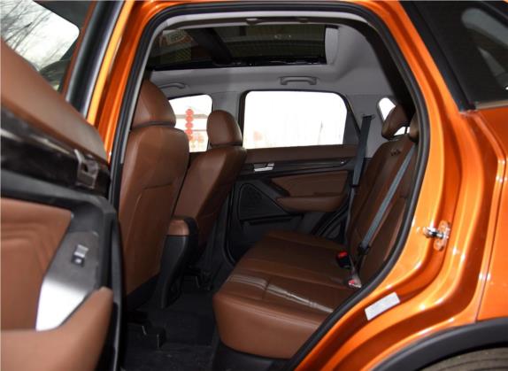 北汽威旺S50 2016款 1.5T 手动乐动旗舰版 车厢座椅   后排空间