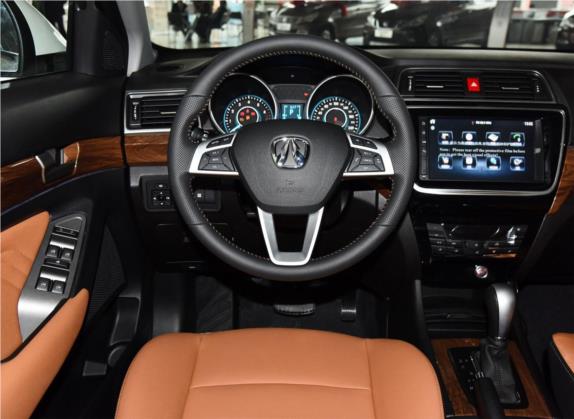 北汽威旺S50 2016款 1.5T CVT欢动尊贵型 中控类   驾驶位