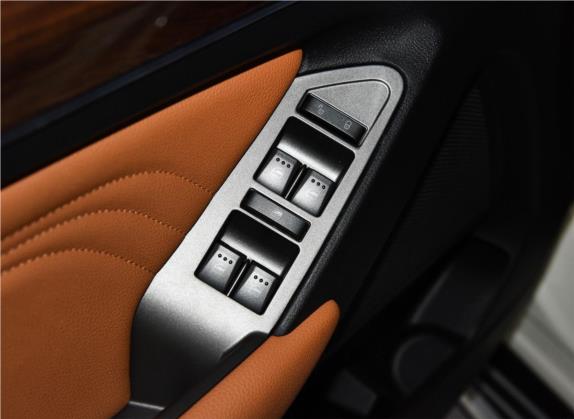 北汽威旺S50 2016款 1.5T CVT欢动尊贵型 车厢座椅   门窗控制