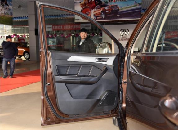 北汽威旺M50F 2017款 1.5L 舒适型 车厢座椅   前门板