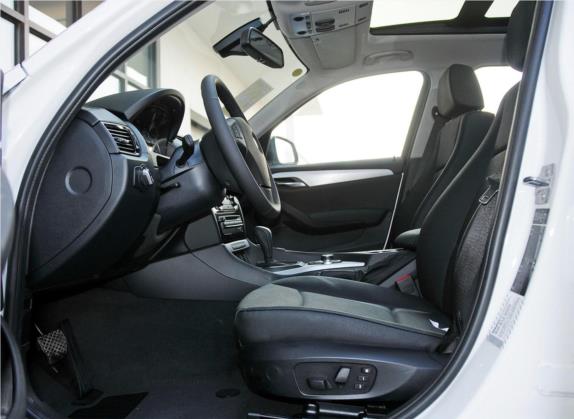 宝马X1 2013款 sDrive18i 领先型 车厢座椅   前排空间