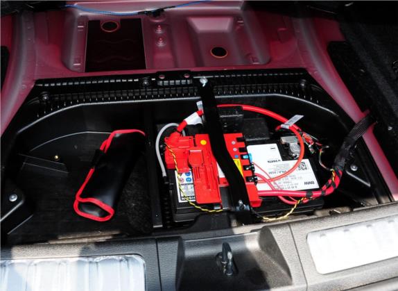 宝马X1 2014款 sDrive18i 时尚型 其他细节类   备胎