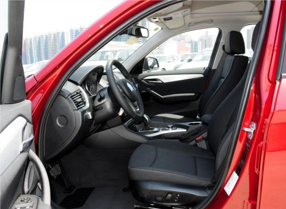 宝马X1 2014款 sDrive18i 领先型 车厢座椅   前排空间