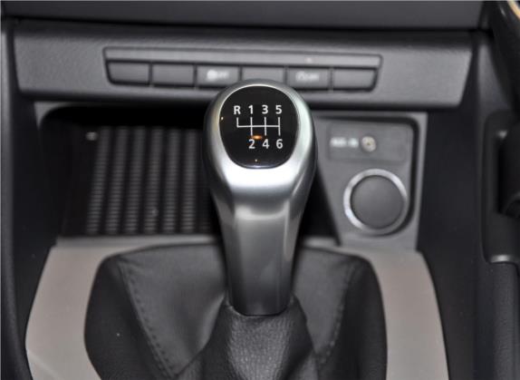 宝马X1 2014款 sDrive18i 手动型 中控类   挡把