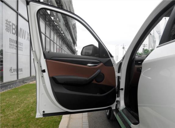 宝马X1 2014款 xDrive28i X设计套装 车厢座椅   前门板