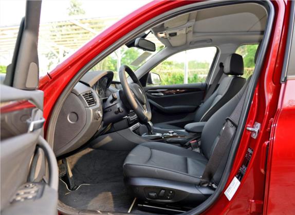 宝马X1 2014款 sDrive18i X设计套装 车厢座椅   前排空间