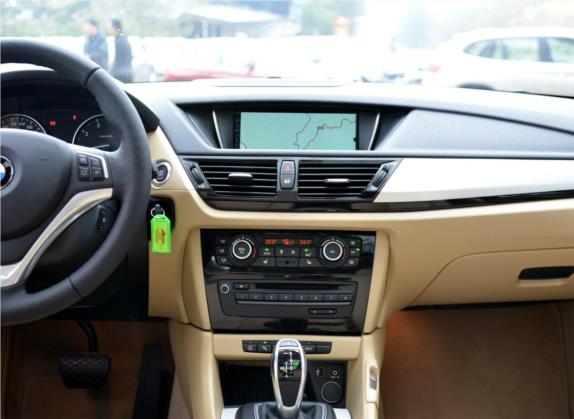 宝马X1 2015款 xDrive20i 时尚型 中控类   中控台