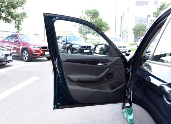 宝马X1 2015款 sDrive18i 时尚晋级版 车厢座椅   前门板