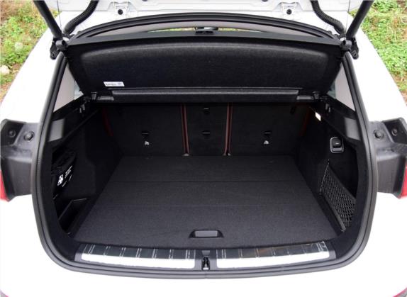 宝马X1 2016款 sDrive18Li 豪华型 车厢座椅   后备厢