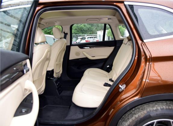 宝马X1 2016款 xDrive20Li 豪华型 车厢座椅   后排空间