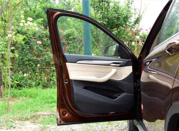 宝马X1 2016款 xDrive20Li 豪华型 车厢座椅   前门板