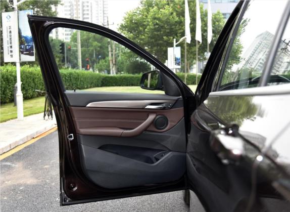 宝马X1 2018款 xDrive20Li 尊享型 车厢座椅   前门板