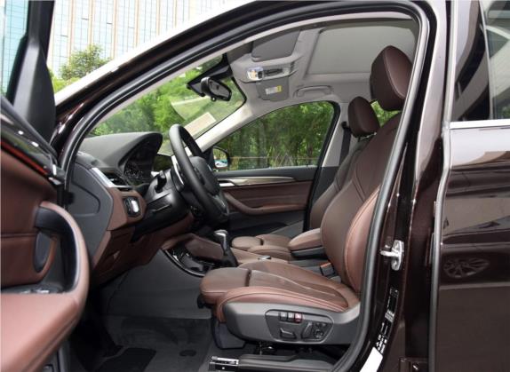 宝马X1 2018款 xDrive25Li 豪华型 车厢座椅   前排空间