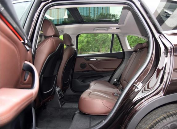 宝马X1 2018款 xDrive25Li 豪华型 车厢座椅   后排空间