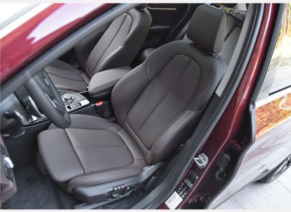 宝马X1 2020款 xDrive25Li 尊享型 车厢座椅   前排空间