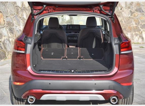 宝马X1 2020款 xDrive25Li 尊享型 车厢座椅   后备厢