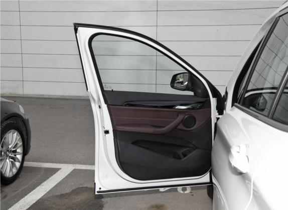 宝马X1 2020款 sDrive25Li 领先型 车厢座椅   前门板