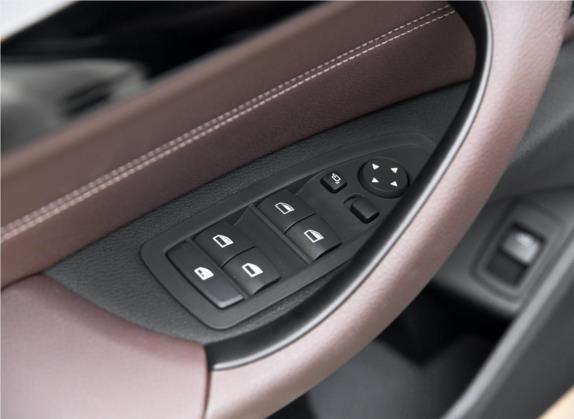 宝马X1 2020款 sDrive25Li 领先型 车厢座椅   门窗控制