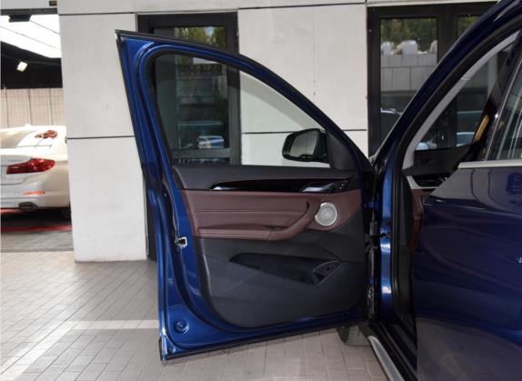 宝马X1 2021款 sDrive20Li 尊享型 车厢座椅   前门板