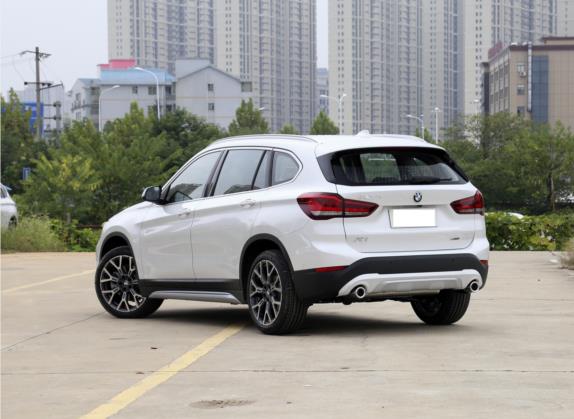 宝马X1 2021款 xDrive25Li 尊享型 外观   斜后