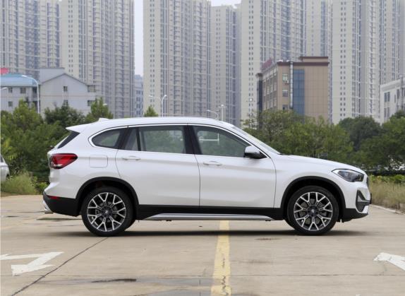 宝马X1 2021款 xDrive25Li 尊享型 外观   正侧