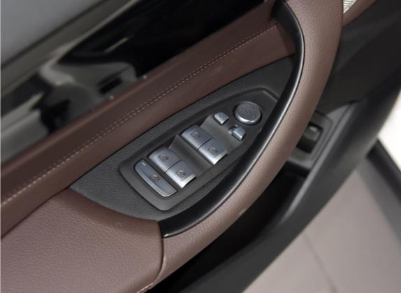 宝马X1 2021款 改款 sDrive20Li 时尚型 车厢座椅   门窗控制
