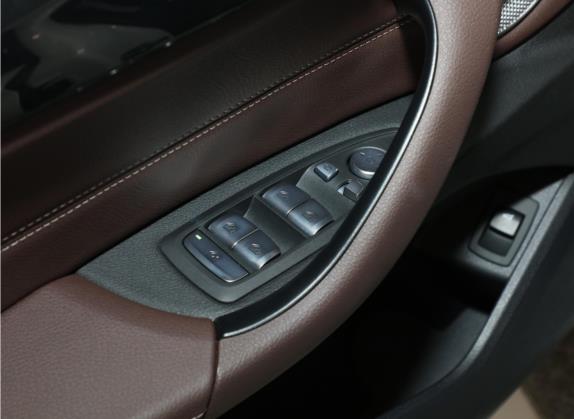 宝马X1 2021款 改款 sDrive20Li 尊享型 车厢座椅   门窗控制