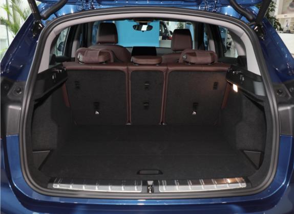 宝马X1 2021款 改款 xDrive25Li 尊享型 车厢座椅   后备厢
