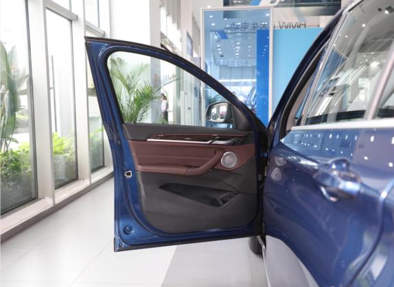 宝马X1 2021款 改款 xDrive25Li 尊享型 车厢座椅   前门板