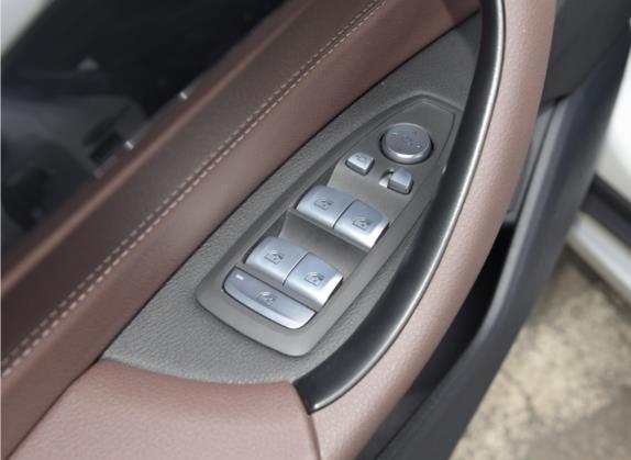 宝马X1 2022款 sDrive20Li 时尚型 车厢座椅   门窗控制