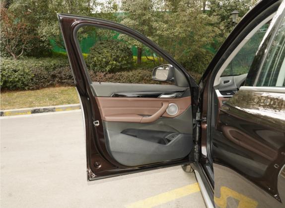 宝马X1 2022款 sDrive20Li 尊享型 车厢座椅   前门板