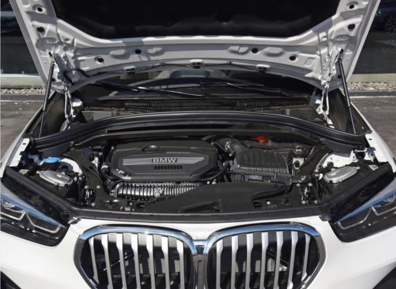 宝马X1 2022款 xDrive25Li 尊享型 其他细节类   发动机舱
