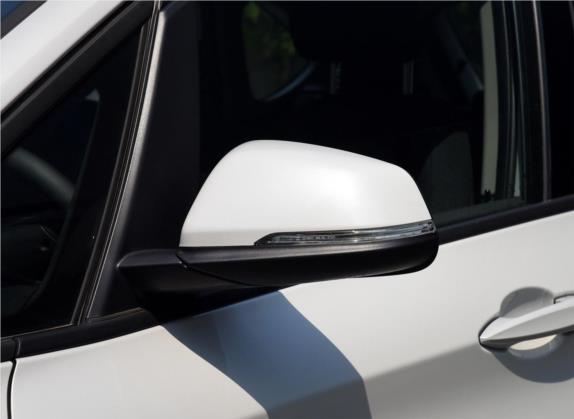 宝马2系旅行车 2016款 218i 时尚型 外观细节类   外后视镜