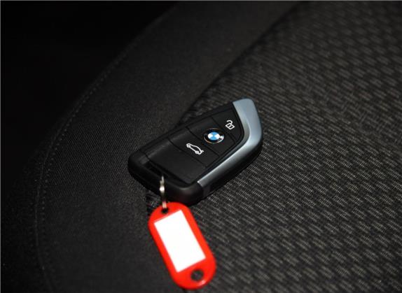 宝马2系旅行车 2016款 218i 领先型 其他细节类   钥匙