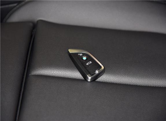 宝马2系旅行车 2016款 218i 运动设计套装 其他细节类   钥匙