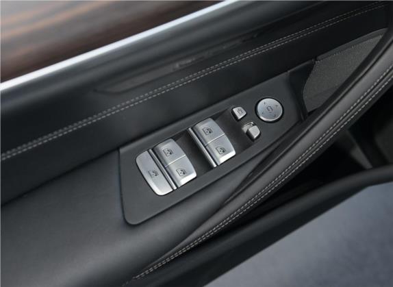 宝马5系新能源 2020款 里程升级版 530Le 豪华套装 车厢座椅   门窗控制