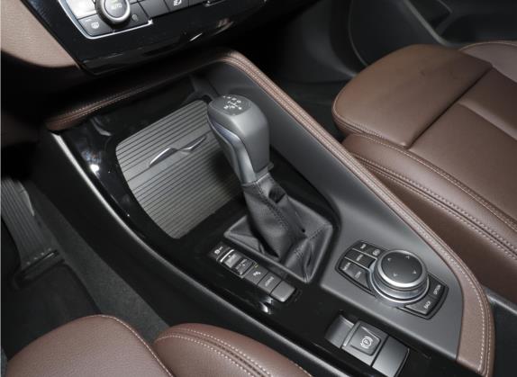 宝马X1新能源 2021款 xDrive30Le 尊享型 中控类   挡把