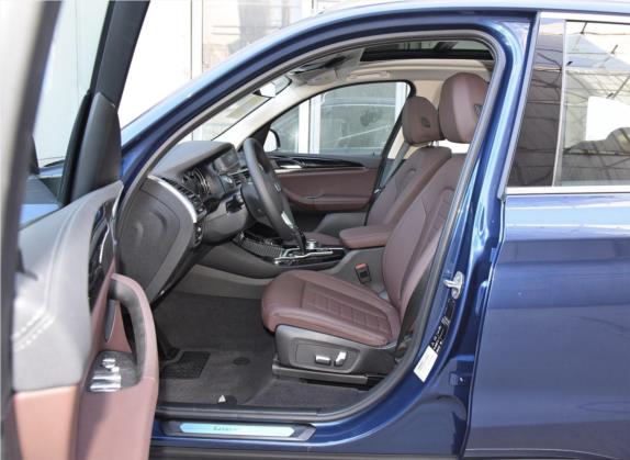 宝马X3 2018款 xDrive25i 豪华套装 国V 车厢座椅   前排空间