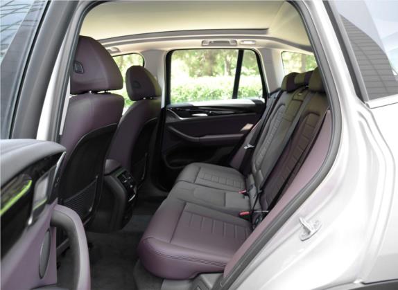 宝马X3 2019款 xDrive25i 豪华套装 车厢座椅   后排空间