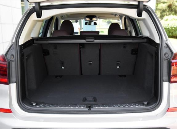 宝马X3 2019款 xDrive25i 豪华套装 车厢座椅   后备厢