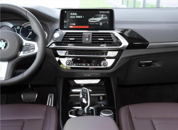 宝马X3 2019款 xDrive25i M运动套装 中控类   中控台