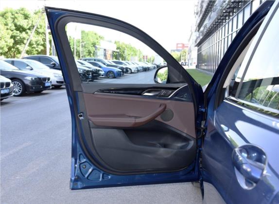 宝马X3 2019款 xDrive25i M运动套装 车厢座椅   前门板