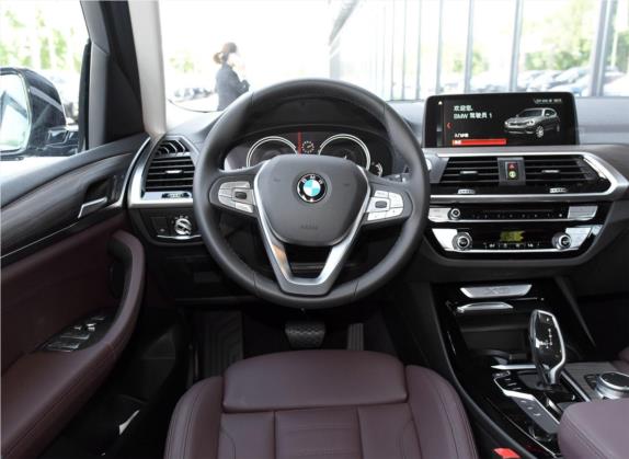 宝马X3 2019款 xDrive28i 豪华套装 中控类   驾驶位
