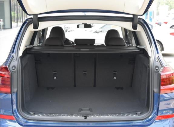 宝马X3 2019款 xDrive28i M运动套装 车厢座椅   后备厢