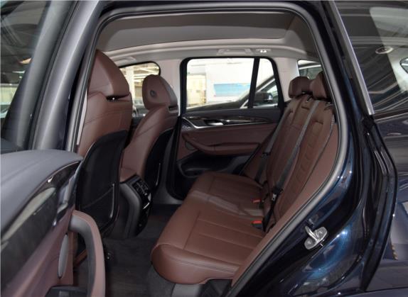 宝马X3 2019款 xDrive30i 领先型 M运动套装 车厢座椅   后排空间