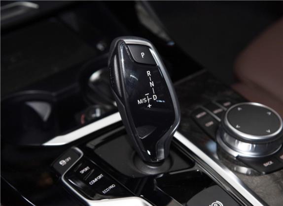 宝马X3 2019款 xDrive30i 领先型 M运动套装 中控类   挡把