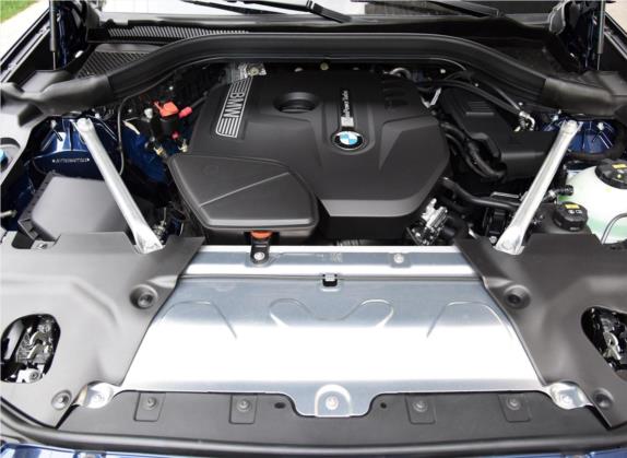 宝马X3 2019款 xDrive30i 尊享型 M运动套装 其他细节类   发动机舱
